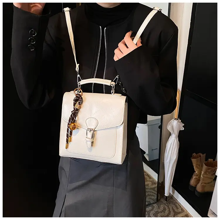 Black Oil Wax Leather Women's Shoulder Crossbody Bag — feature 10