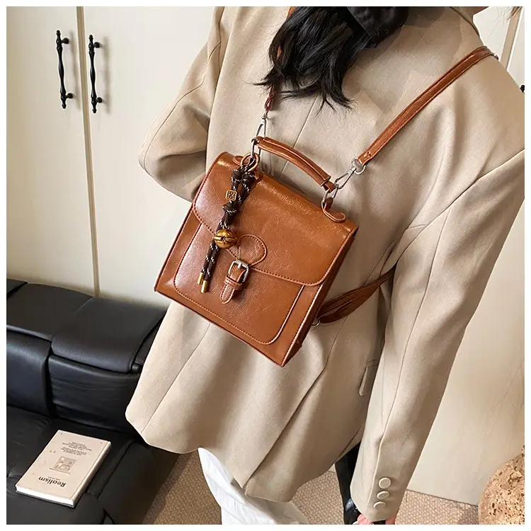 Black Oil Wax Leather Women's Shoulder Crossbody Bag — feature 18