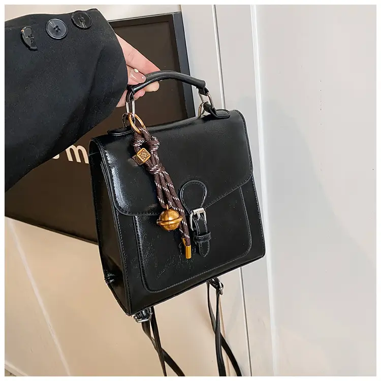 Black Oil Wax Leather Women's Shoulder Crossbody Bag — feature 30