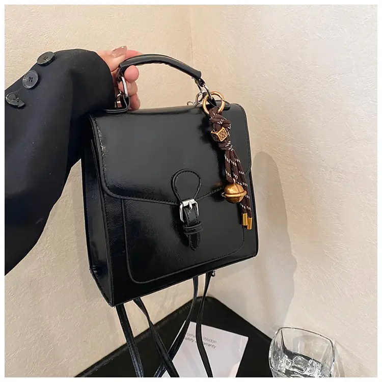 Black Oil Wax Leather Women's Shoulder Crossbody Bag — feature 32