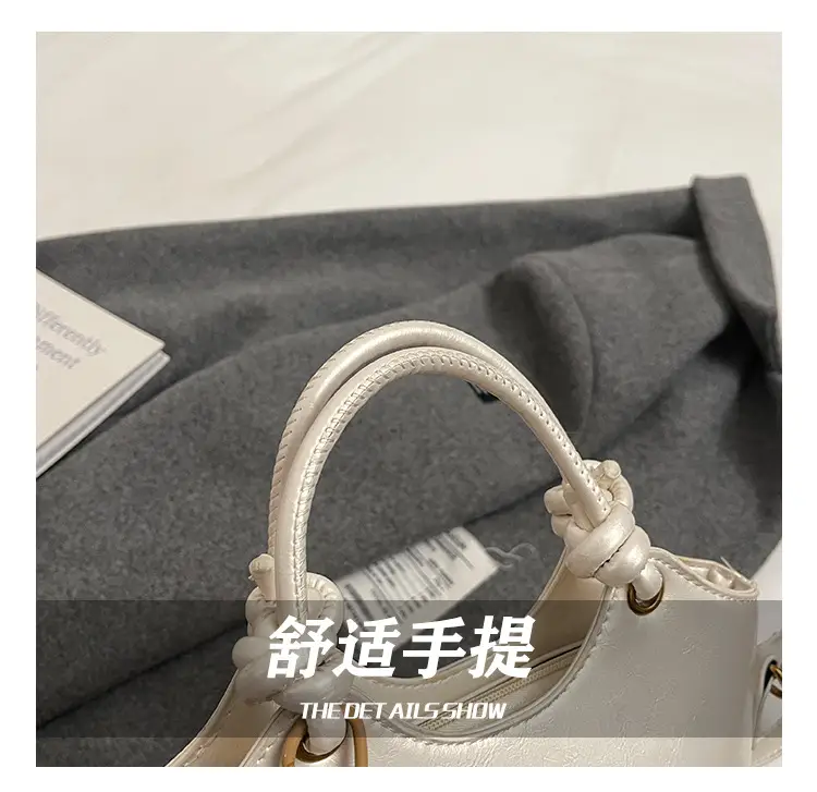 Korean Style Retro Crossbody Bag for Women — feature 5