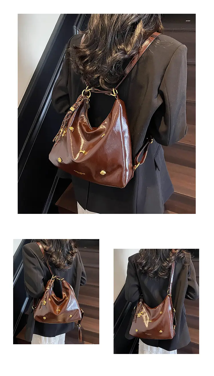 Women's Cross-border Retro Shoulder Tote Bag Beige Gold Button — feature 12