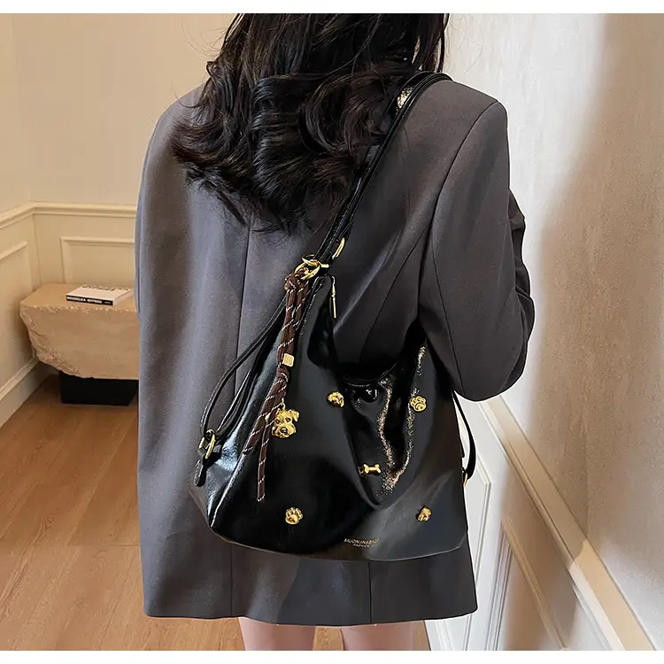 Women's Cross-border Retro Shoulder Tote Bag Beige Gold Button — feature 35
