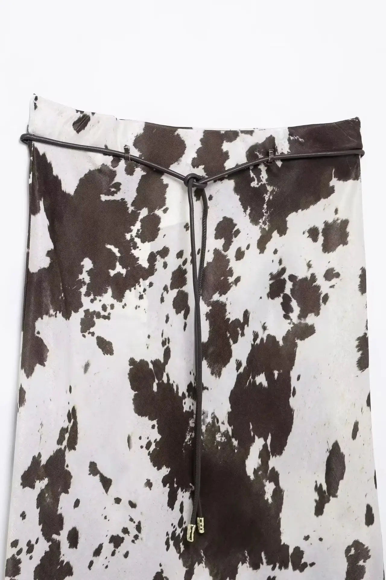 Women Printed Cowhide Lapel Shirt with Belt Midi Suit — feature 18