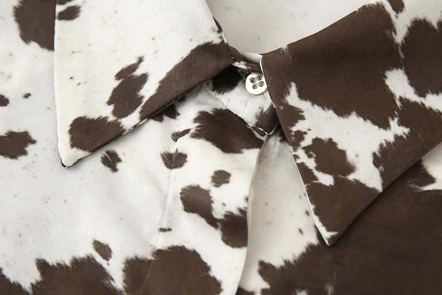 Women Printed Cowhide Lapel Shirt with Belt Midi Suit — feature 7