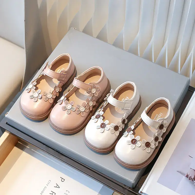 Women's Baby Shoes Spring Autumn 2024 Soft Soled Princess Design