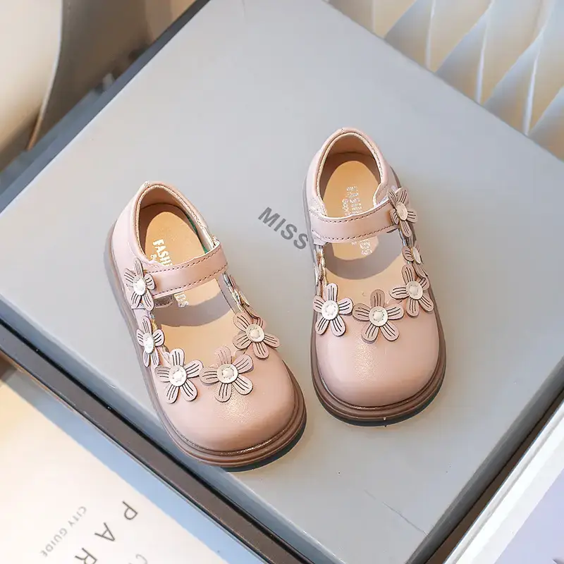 Women's Baby Shoes Spring Autumn 2024 Soft Soled Princess Design