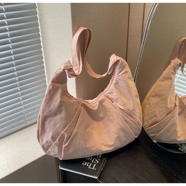 Lightweight Women's Crossbody Bag 2026 New — feature 19