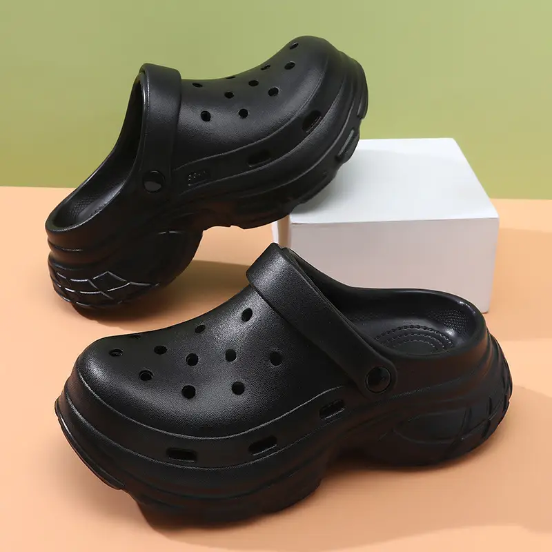 2025 new thick-soled hole shoes women's summer wear non-slip excrement feeling Baotou beach sandals a generation of hair - Image 6