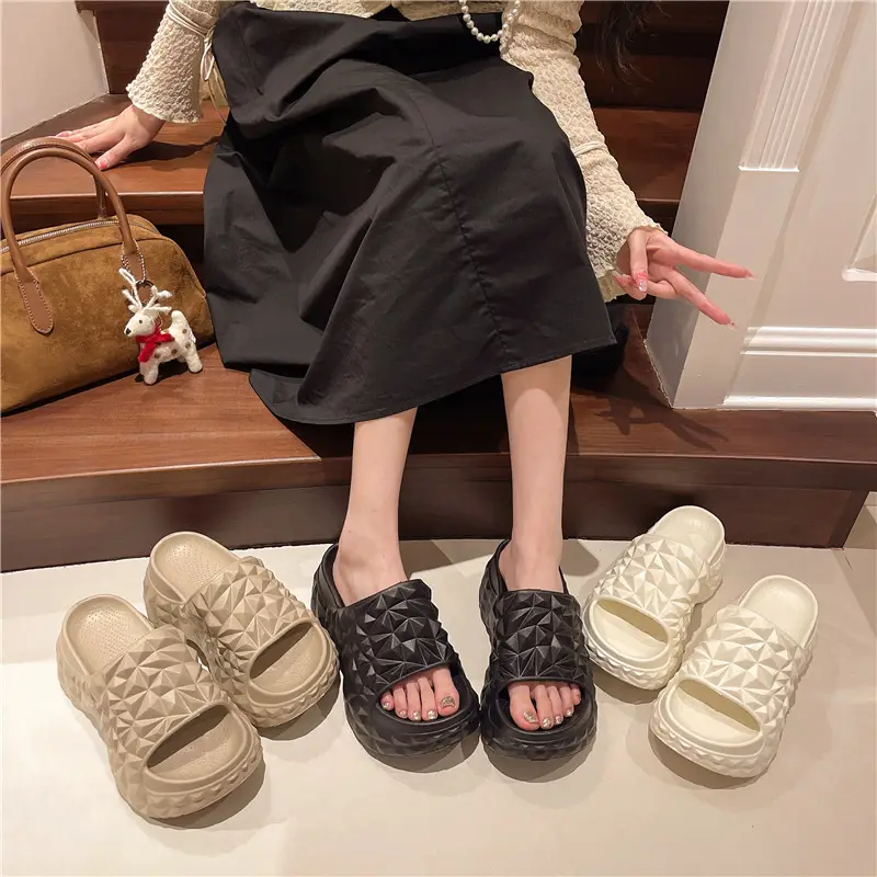 Women's Diamond Solid Color Thick Slippers Summer - Image 4