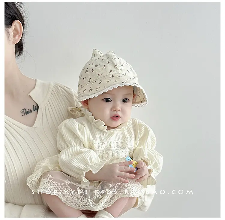 Baby Girl's Creamy Sunshade Hat with Moon Design — feature 2