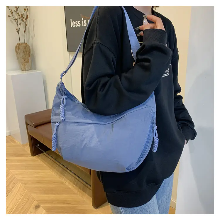 Japanese Style Large Capacity Shoulder Crossbody Bag Women's New All-match Tote Bag Korean Style Underarm Dumpling Bag — feature 13