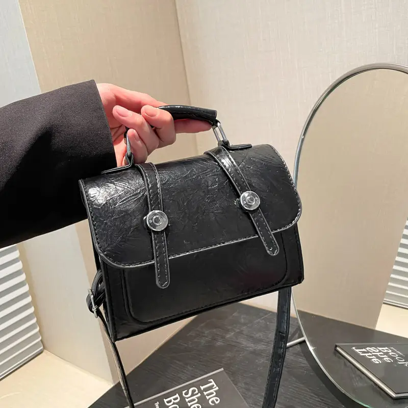 Spring Laser Crack Elegant Handbag 2025 New Korean Style - Image 6