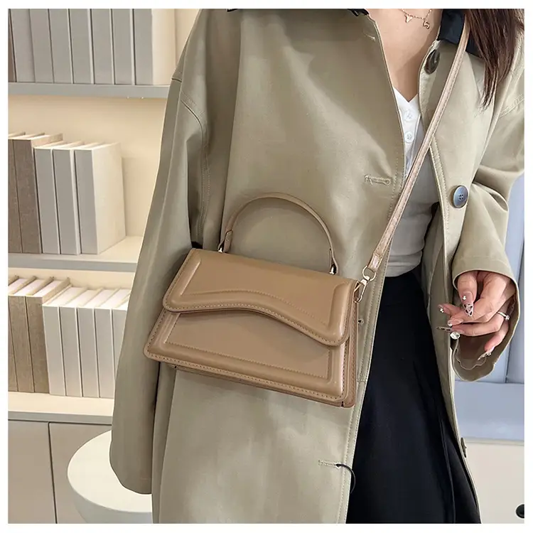 Black Western-style Shoulder Crossbody Bag for Women — feature 11