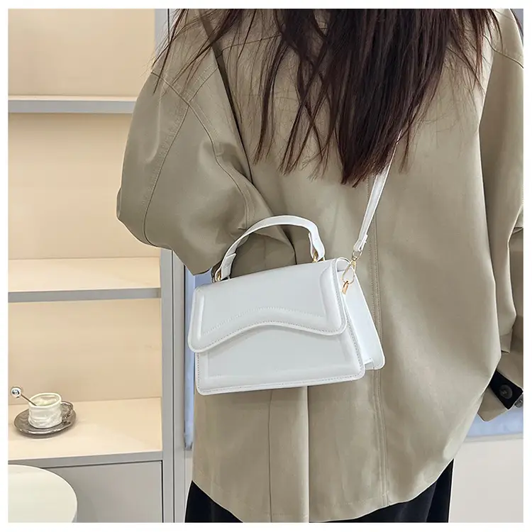 Black Western-style Shoulder Crossbody Bag for Women — feature 12