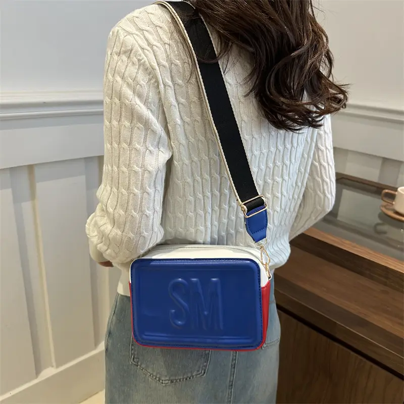 SM Letter Wide Shoulder Crossbody Bag Red White - Image 7