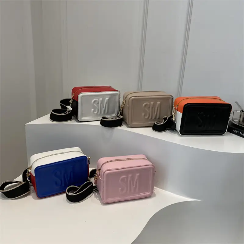 SM Letter Wide Shoulder Crossbody Bag Red White - Image 9