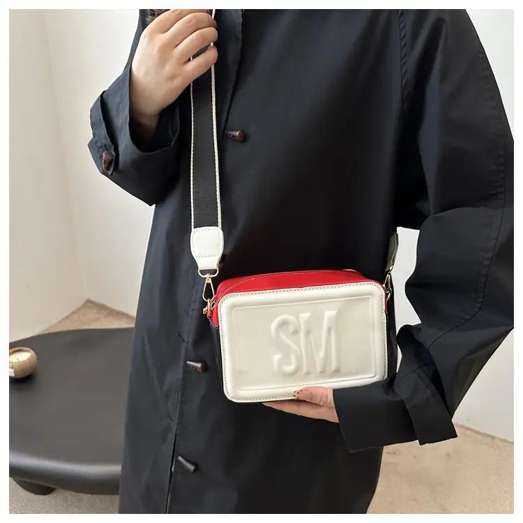 SM Letter Wide Shoulder Crossbody Bag Red White — feature 11