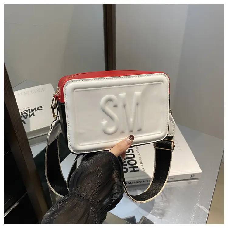 SM Letter Wide Shoulder Crossbody Bag Red White — feature 20