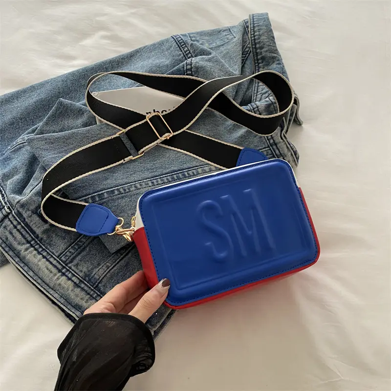 SM Letter Wide Shoulder Crossbody Bag Red White - Image 2