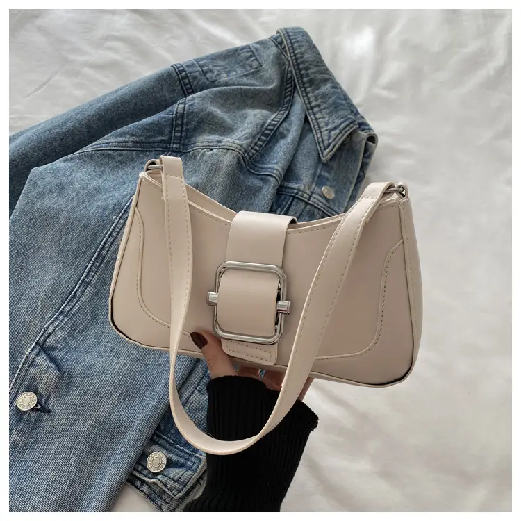 White Vintage Belt Buckle Bag for Women 2025 — feature 20
