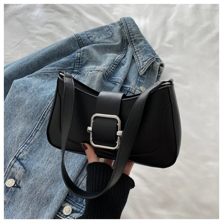 White Vintage Belt Buckle Bag for Women 2025 — feature 22