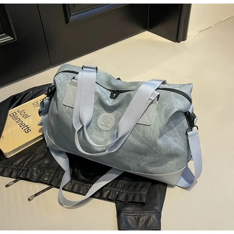 Trendy White Logo Print Travel Bag with Dry Wet Separation — feature 18