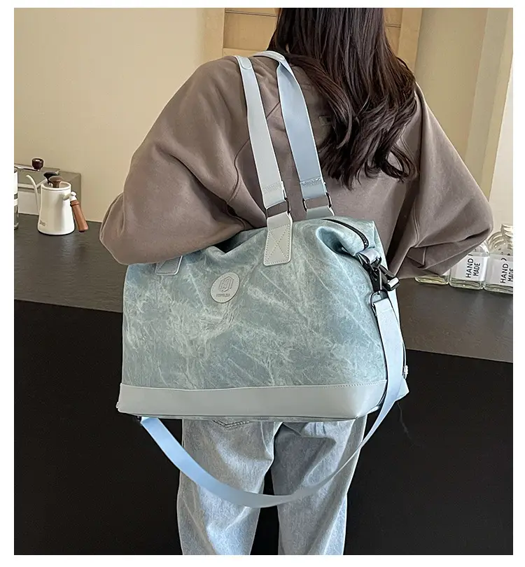 Trendy White Logo Print Travel Bag with Dry Wet Separation — feature 35