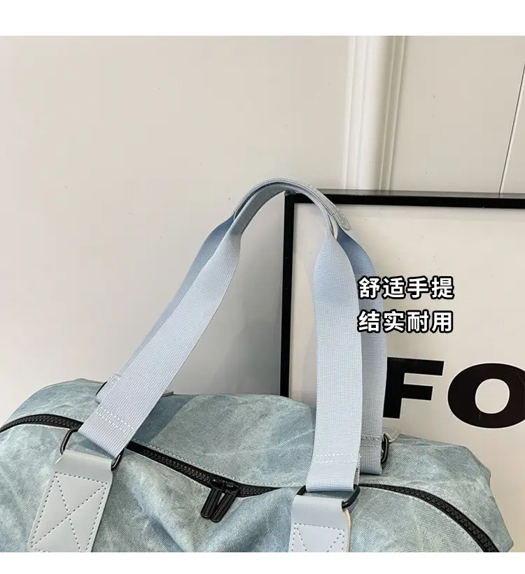 Trendy White Logo Print Travel Bag with Dry Wet Separation — feature 4