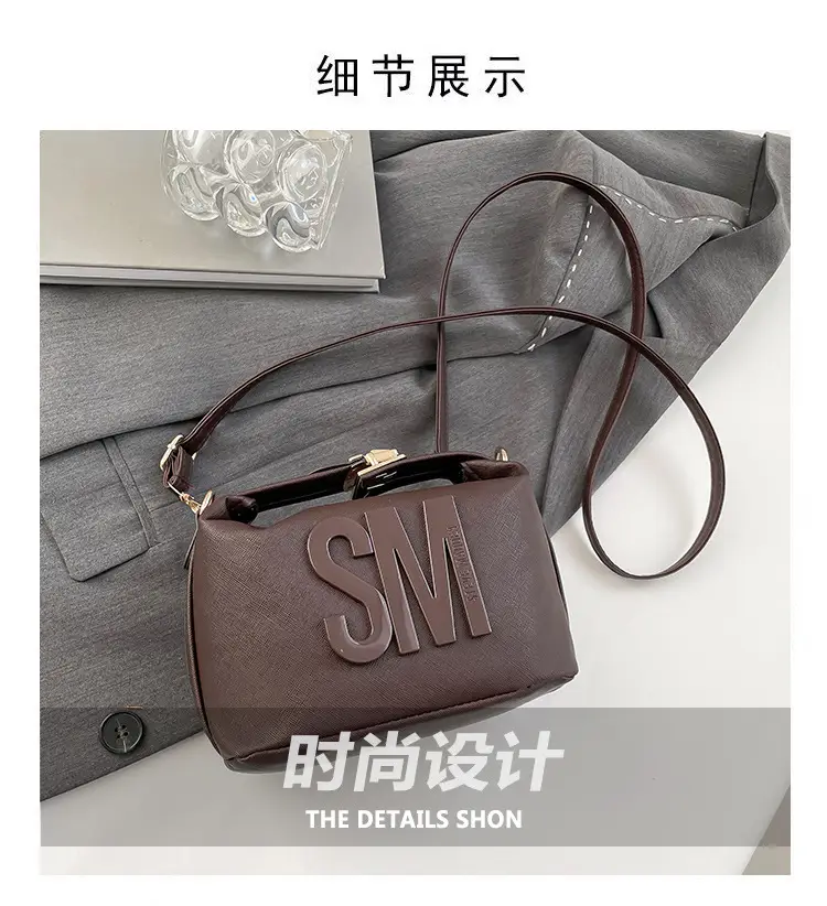 Red Embossed Crossbody Bag with Gold Chain — feature 3