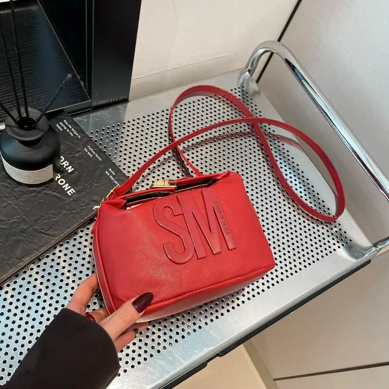 Red Embossed Crossbody Bag with Gold Chain - Image 5