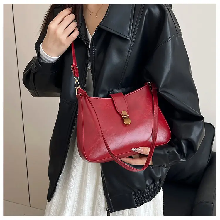 Red French Style Shoulder Bag for Women 2025 — feature 12