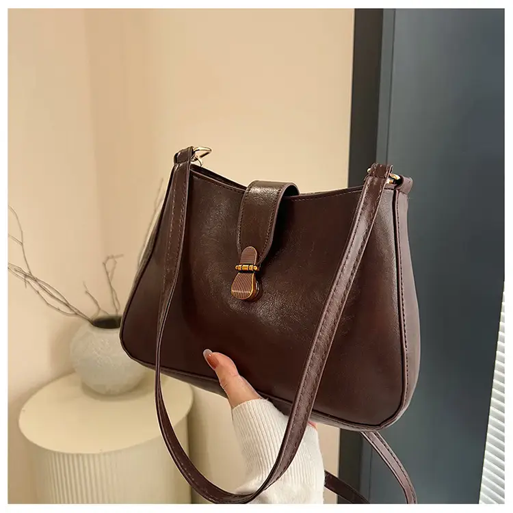 Red French Style Shoulder Bag for Women 2025 — feature 23