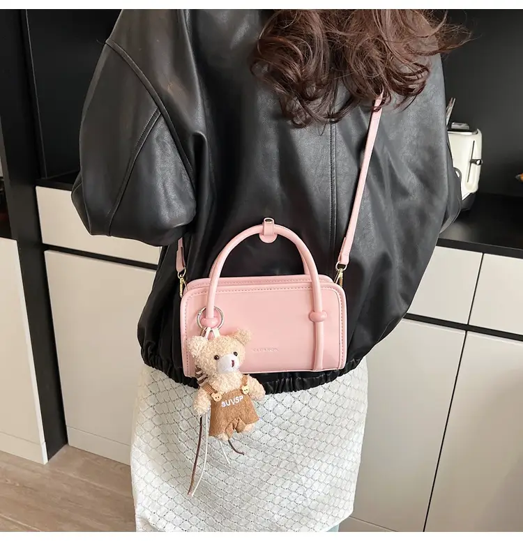 Women's Black Shoulder Crossbody Bag Spring Summer 2025 — feature 12