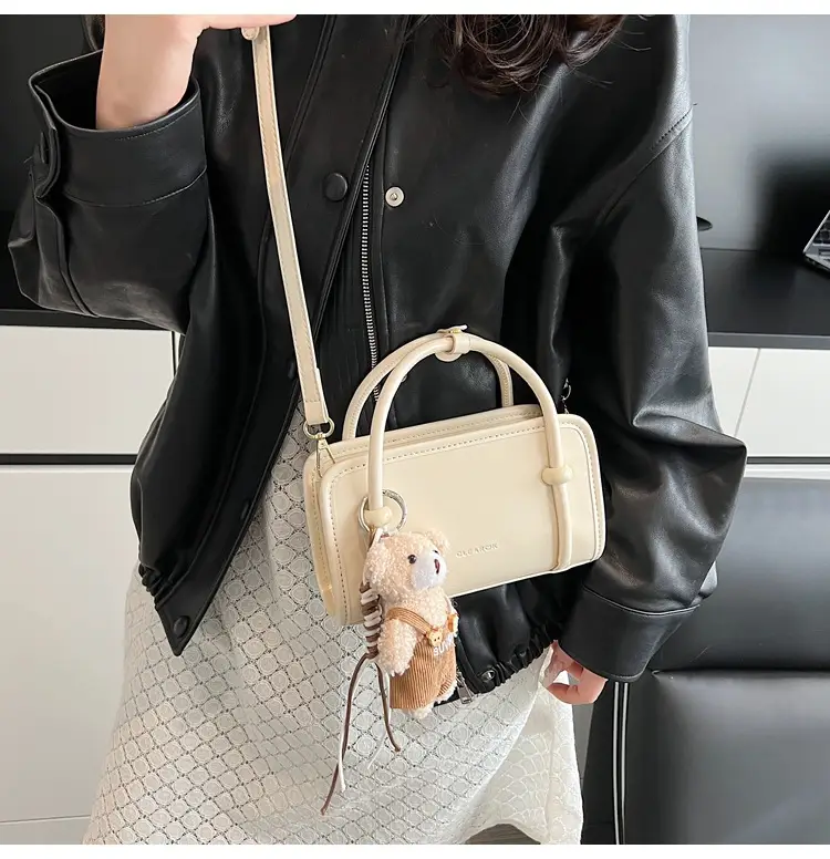Women's Black Shoulder Crossbody Bag Spring Summer 2025 — feature 15