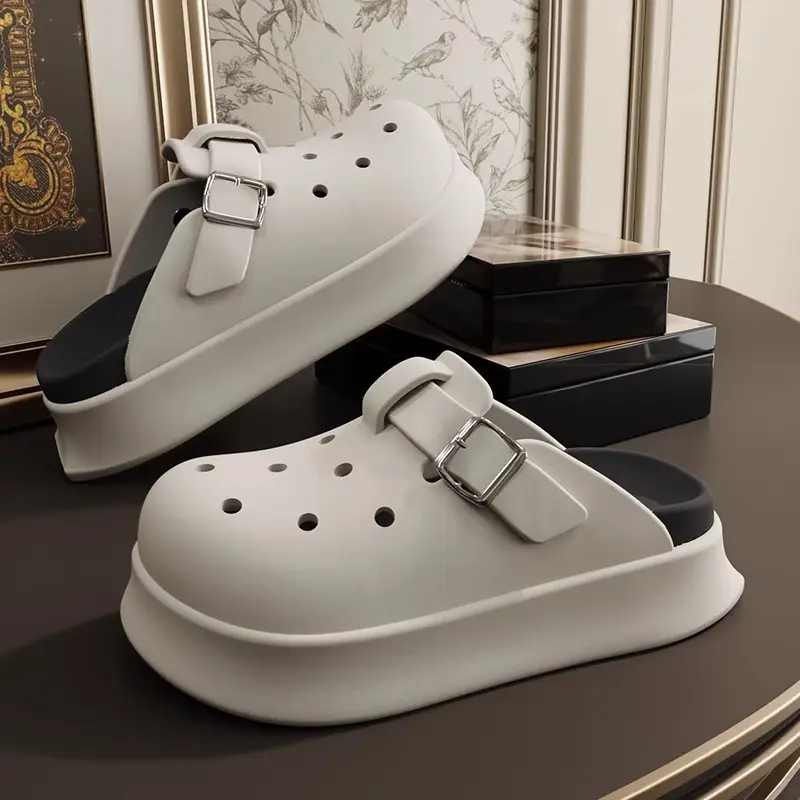 Women's Black Buckle Sandals Summer New Thick Soles