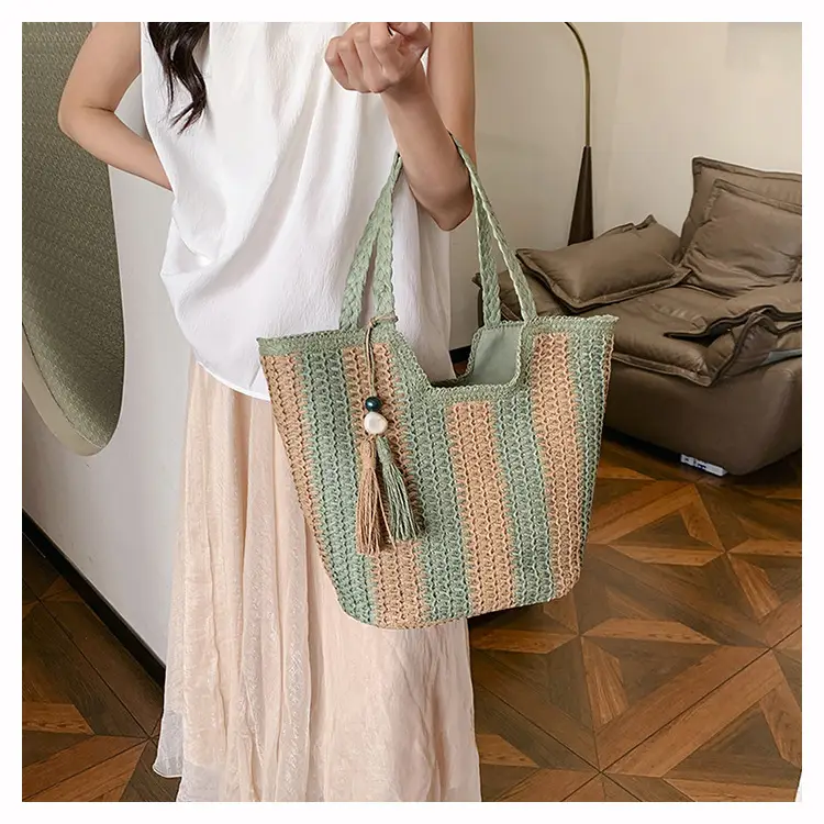 Women Woven Straw Shoulder Bag Spring Summer 2025 — feature 15