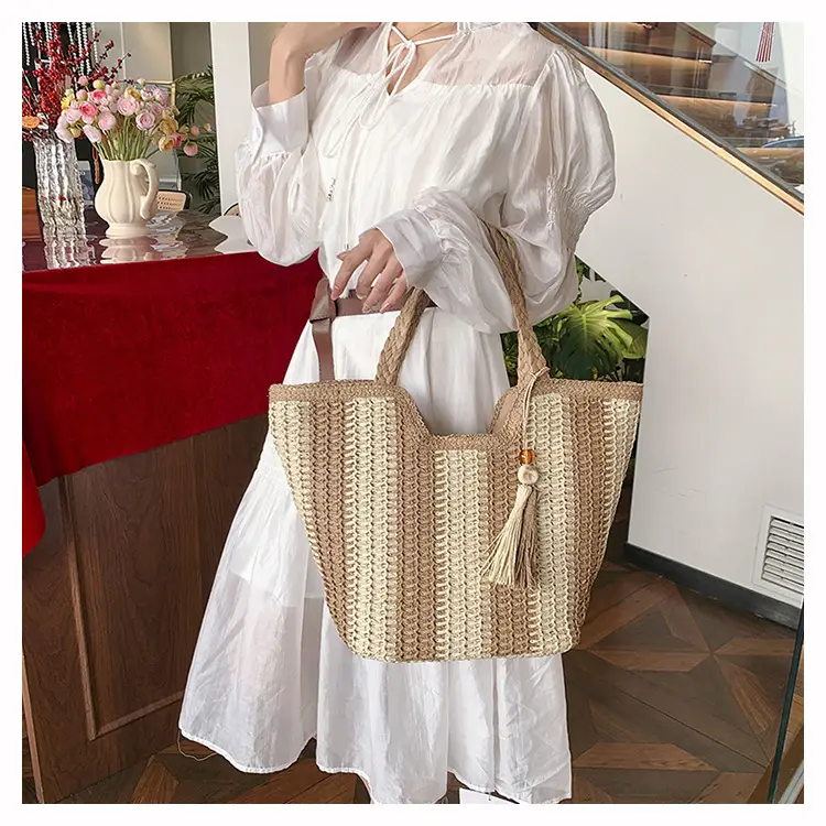 Women Woven Straw Shoulder Bag Spring Summer 2025 — feature 18