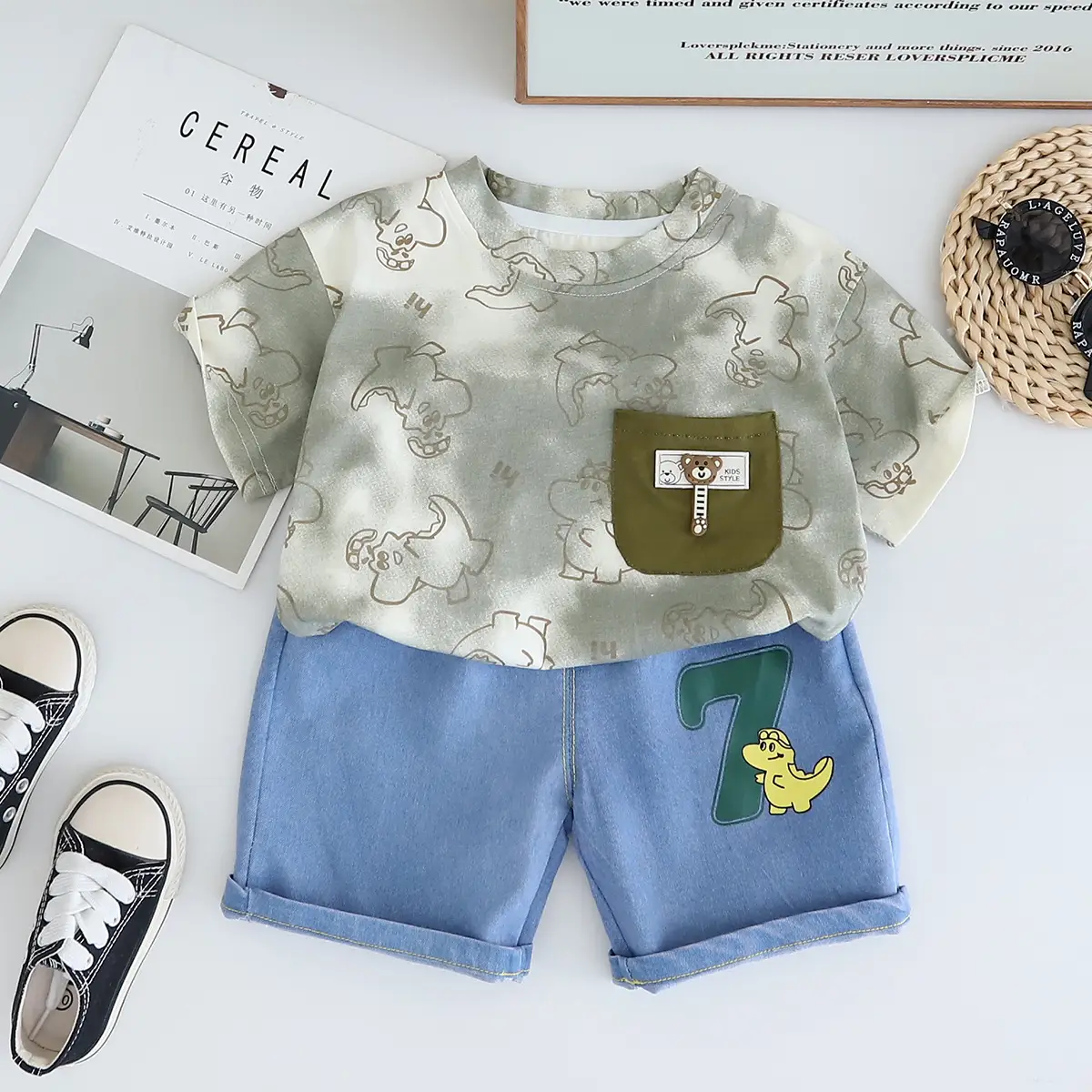 Children's 2025 Summer Suit with Dinosaur Print T-Shirt — feature 6