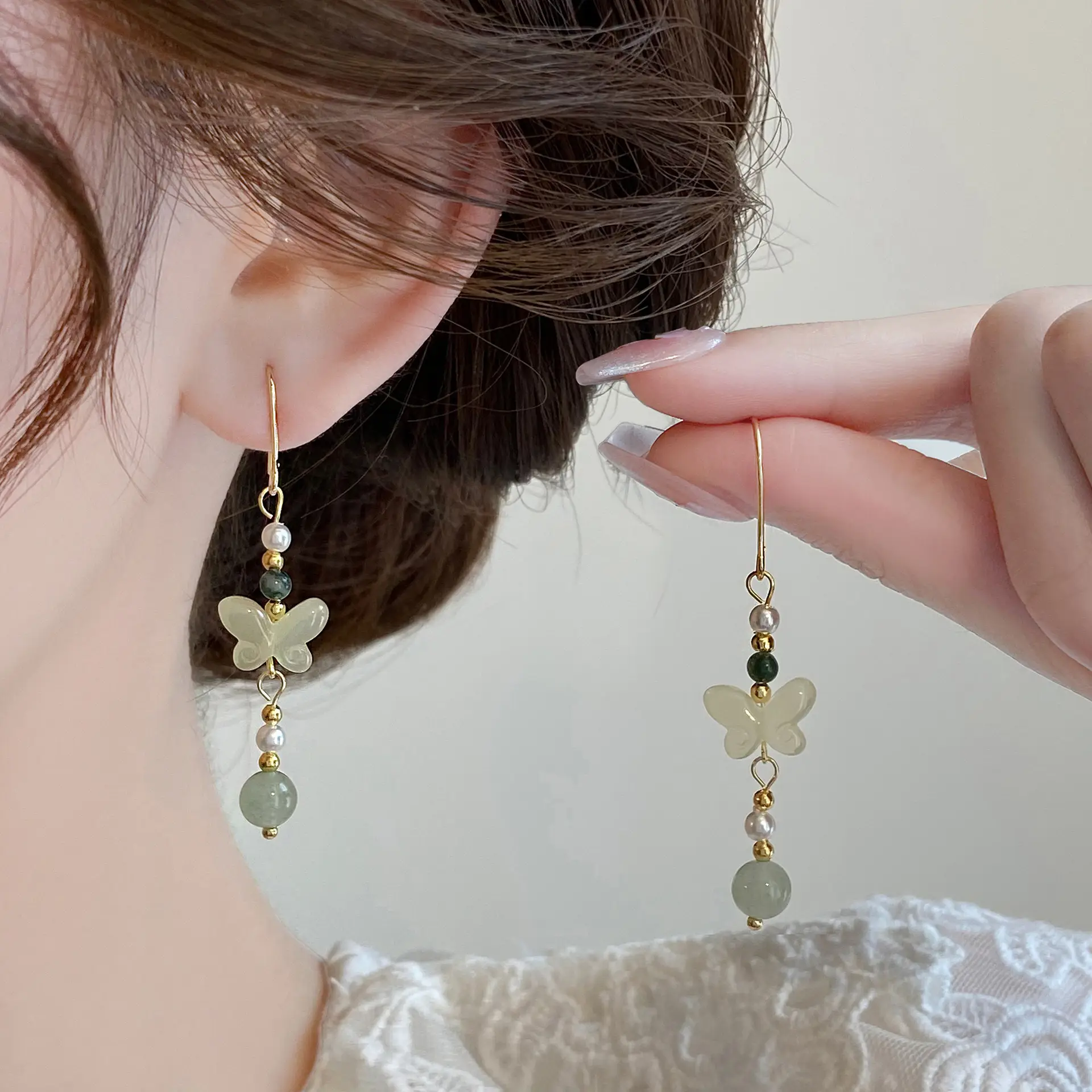 New Chinese Butterfly Earrings Mori Style Elegant Light Luxury Design — feature 3