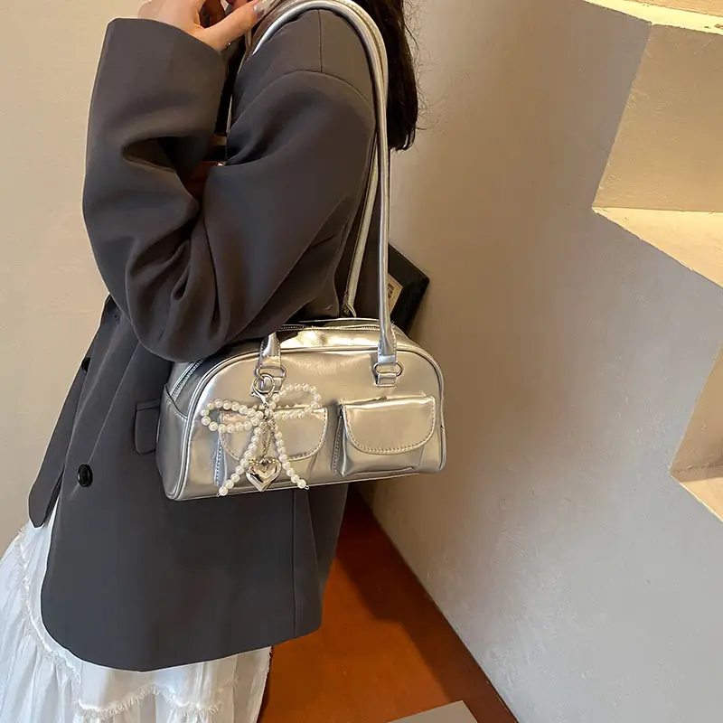 White Pearl Bow Shoulder Bag for Women - Image 10