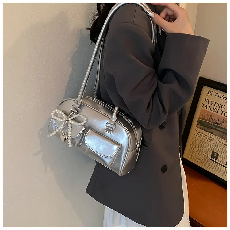 White Pearl Bow Shoulder Bag for Women — feature 30
