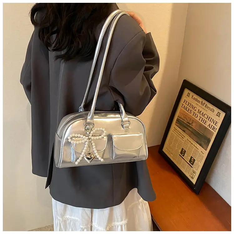 White Pearl Bow Shoulder Bag for Women — feature 31