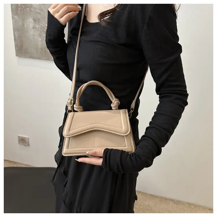 2025 Spring Casual Shoulder Bag Beige Square Design — feature 11