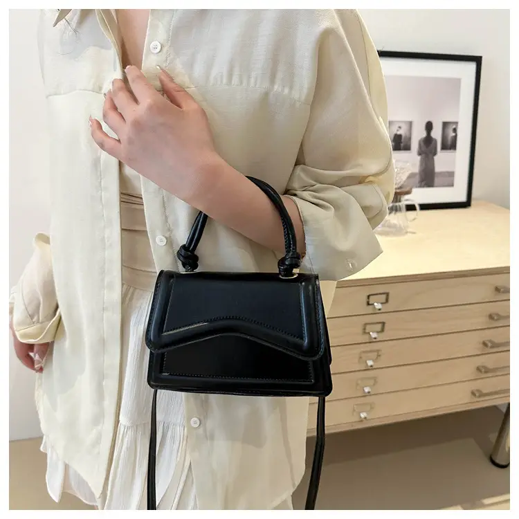 2025 Spring Casual Shoulder Bag Beige Square Design — feature 18