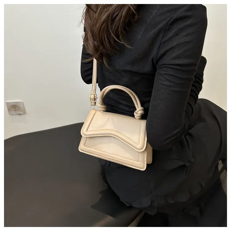 2025 Spring Casual Shoulder Bag Beige Square Design — feature 9