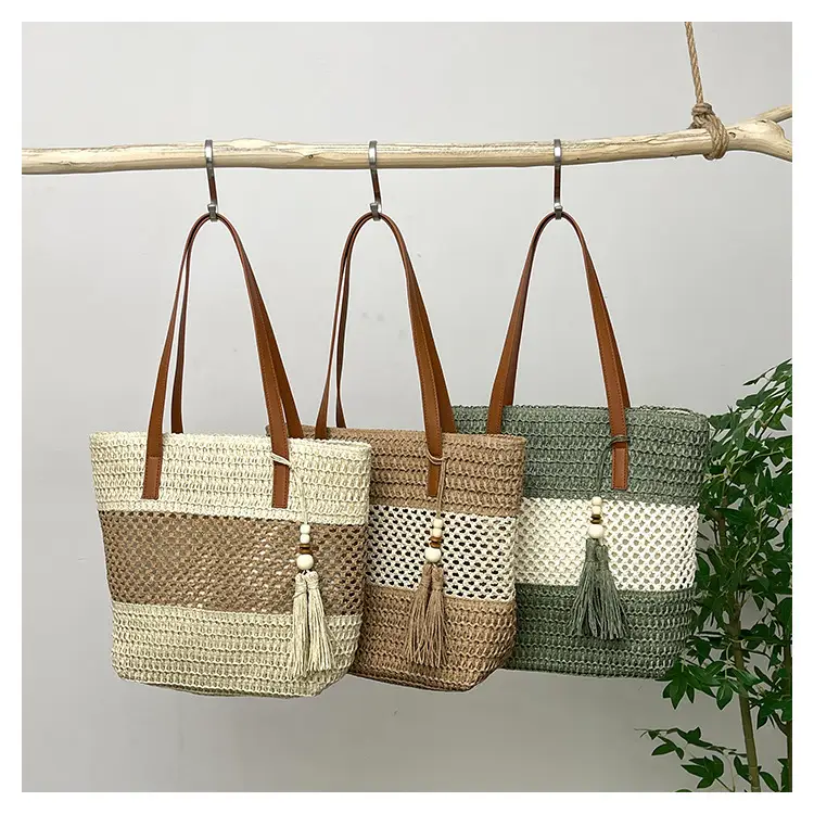 Women's Cross-Coupled Straw Tassel Bag Large Capacity — feature 1