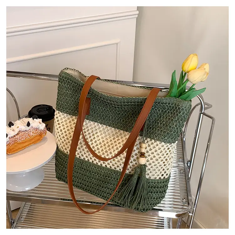 Women's Cross-Coupled Straw Tassel Bag Large Capacity — feature 11