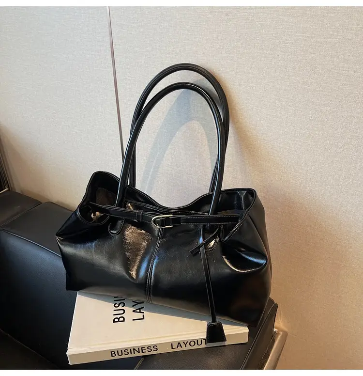 Women Cross-Border Retro Shoulder Bag Large Capacity 2026 — feature 12