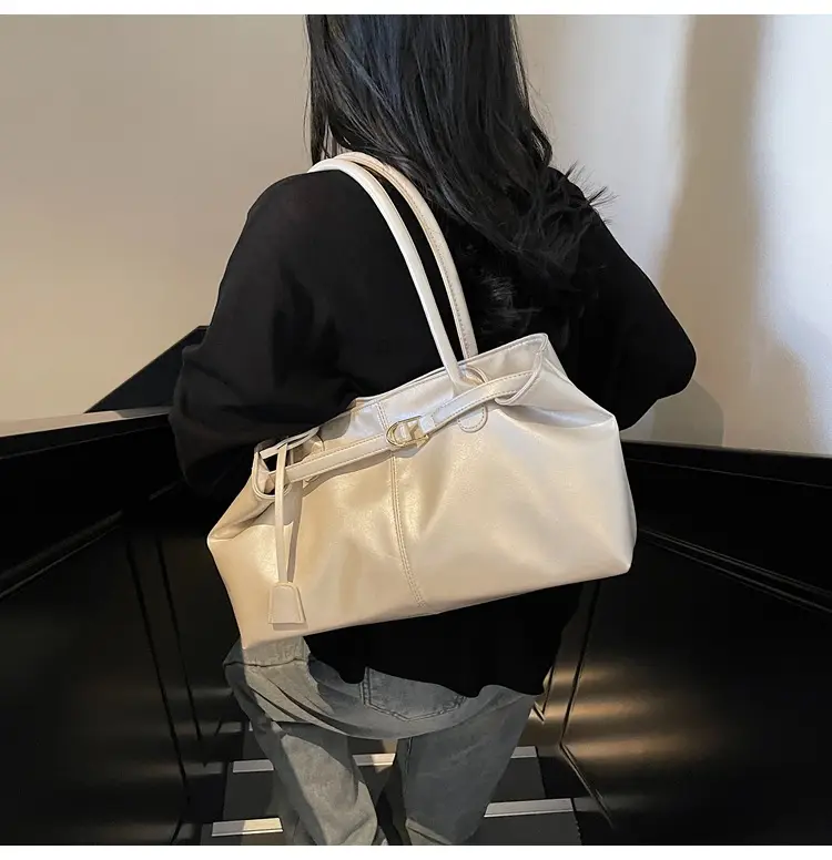 Women Cross-Border Retro Shoulder Bag Large Capacity 2026 — feature 20